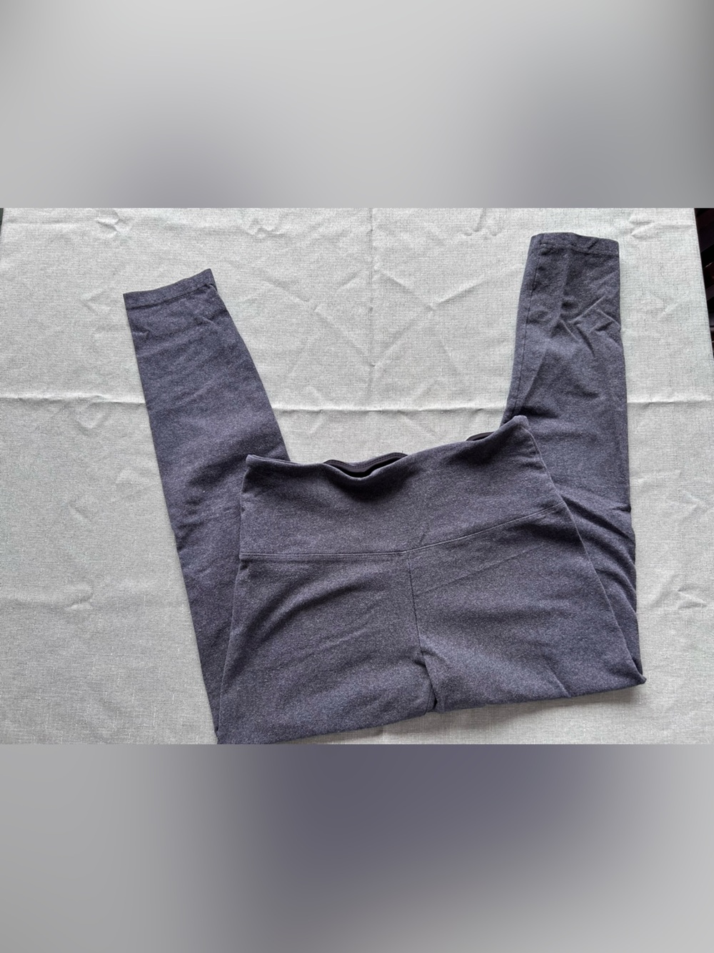 Women’s Dark Gray Leggings